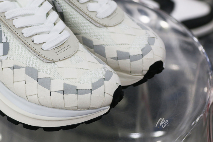 Sacai X Nike Vaporwaffle Grey White