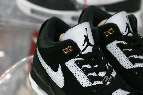 Air Jordan 3  Tinker Hatfield  sneakers