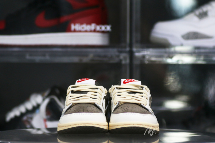 Travis Scott x Jordan 1 Retro Low OG SP Reverse Mocha Kid（A1）