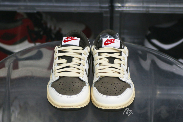 Travis Scott x Jordan 1 Retro Low OG SP Reverse Mocha Kid（A1）