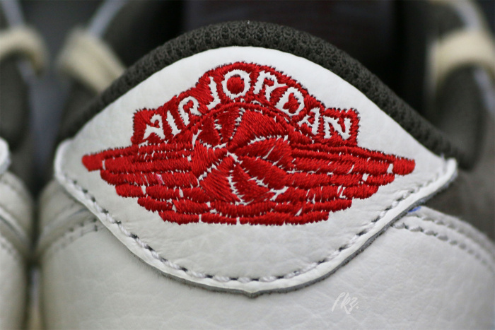 Travis Scott x Jordan 1 Retro Low OG SP Reverse Mocha Kid（A1）