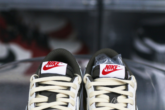 Travis Scott x Jordan 1 Retro Low OG SP Reverse Mocha Kid（A1）