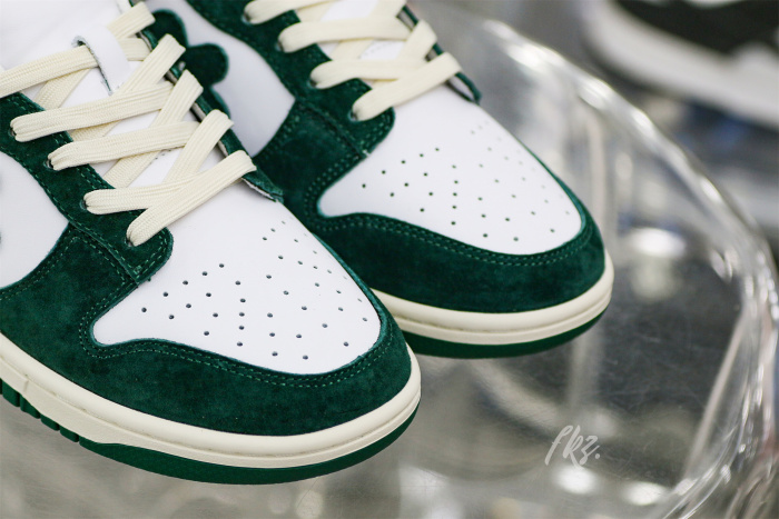 Water The Plant Dunk “Truffle Green”