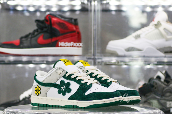 Water The Plant Dunk “Truffle Green”