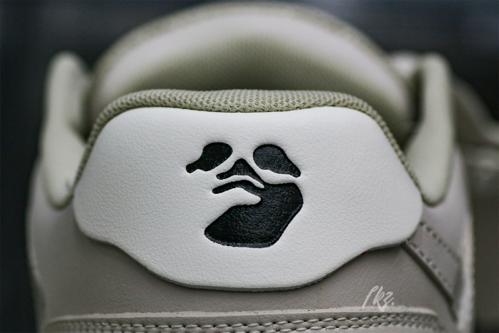 Off-White White &  Beige 'Out Of Office' Sneakers