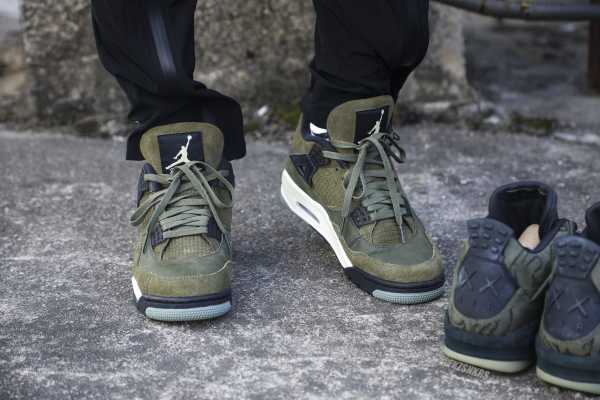 Air Jordan 4 Retro SE Craft Medium Olive（A1）