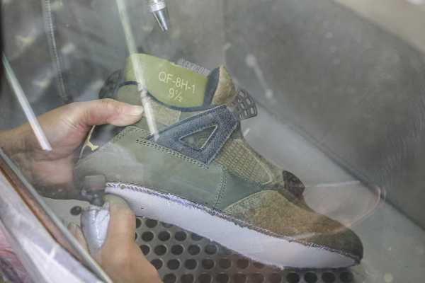 Air Jordan 4 Retro SE Craft Medium Olive（A1）