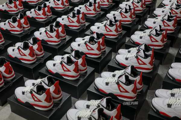 Air Jordan 4  Red Cement  2023（A1）