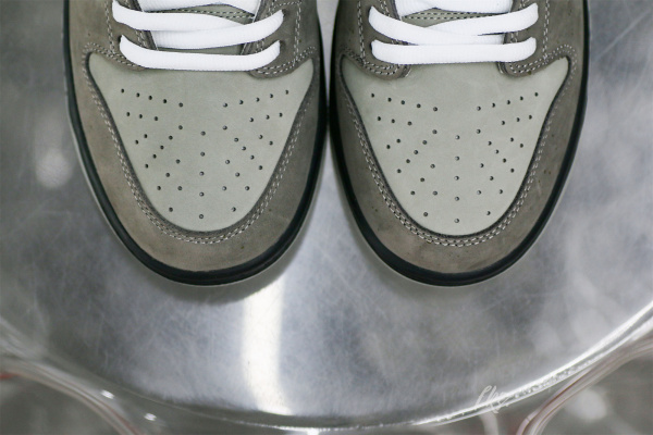 Nike SB Dunk Low Brown Lobster