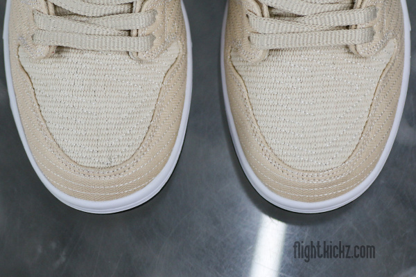 Nike SB Dunk Low Albino & Preto 2023