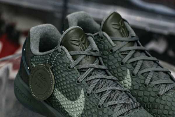 Zoom Kobe 6 Fade To Black 2016(A1 Batch)