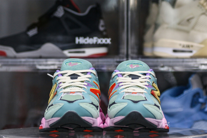New Balance 9060 Warped