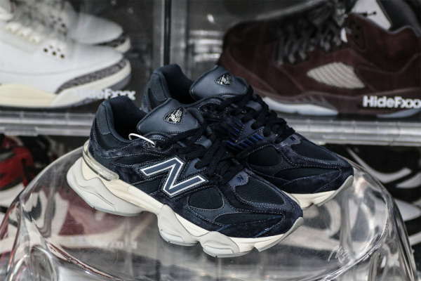 New Balance 9060 Eclipse Navy