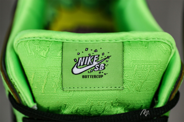The Powerpuff Girls x Dunk Low Pro SB QS 'Buttercup'