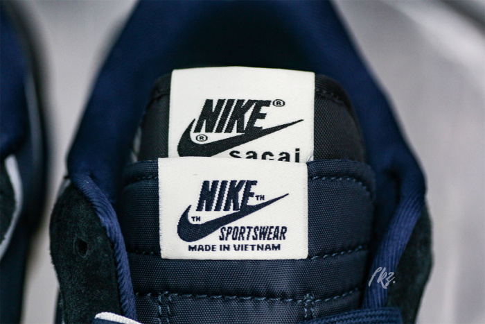Sacai x Nike VaporWaffle 3.0 White Grey Blue