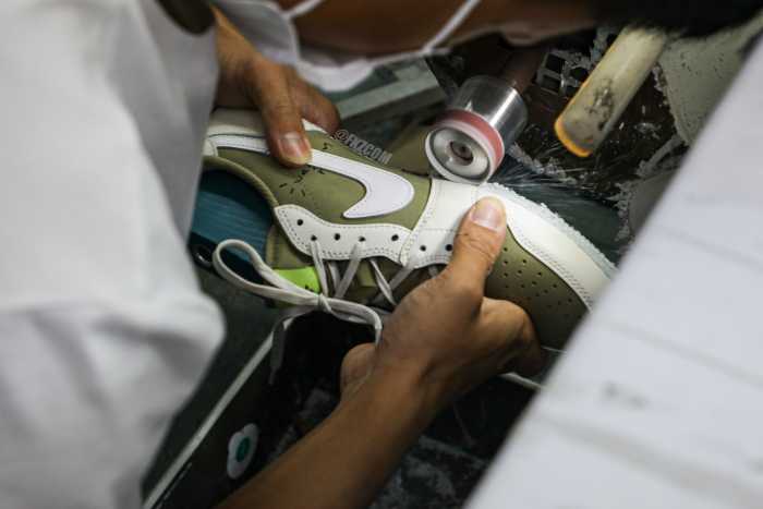 Travis Scott x Air Jordan 1 Low Golf Neutral  Olive（A1）