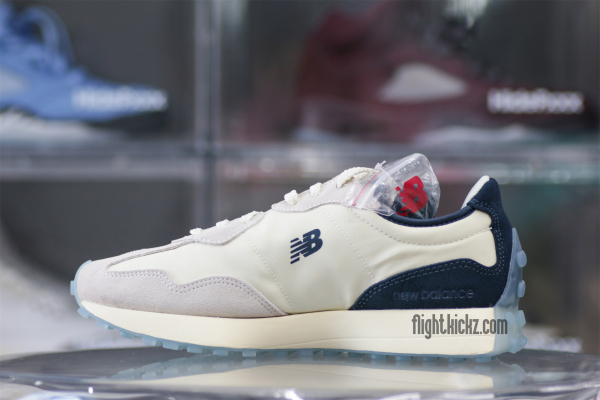 New Balance  'Creamwhite'