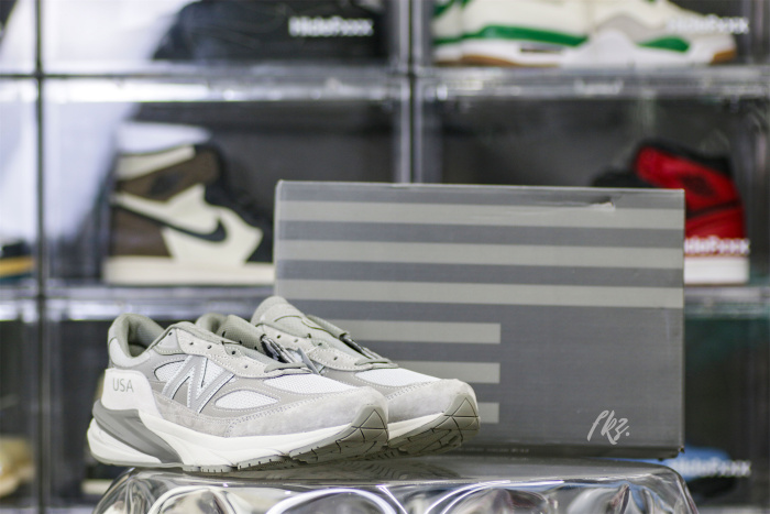 New Balance 990v6 MiUSA WTAPS
