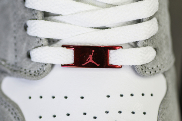 Air Jordan 1 Low SE Light Smoke Grey Gym Red