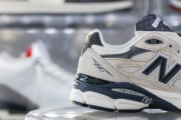 New Balance Teddy Santis 990 V3  Moonbeam