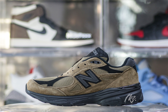 New Balance 990v3 MiUSA JJJJound Brown Black