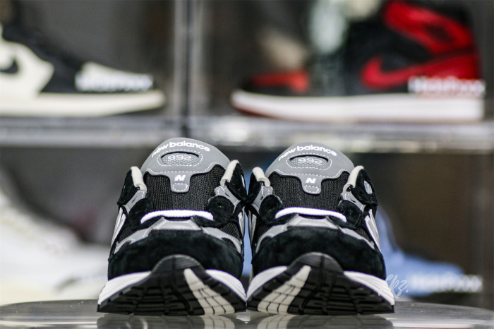 New Balance 992 Black Grey Suede