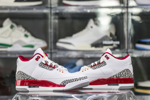 Air Jordan 3 Cardinal Red 2022