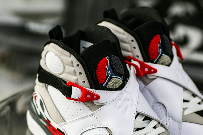 Air Jordan 8 Retro 'Bugs Bunny' 2013