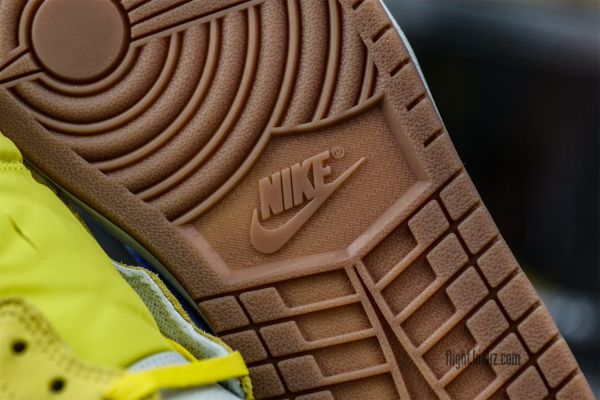 Travis Scott x Air Jordan 1 Retro Low OG SP “Elkins/Canary Yellow”（A1）