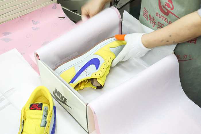 Travis Scott x Air Jordan 1 Retro Low OG SP “Elkins/Canary Yellow”（A1）