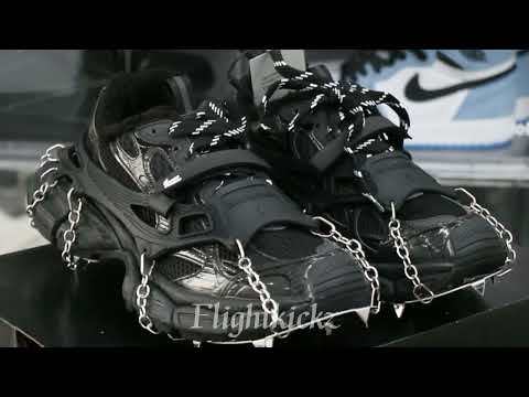 Balenciag* 3XL Ski Sneaker in Black ((Removable footwear chains) ) 