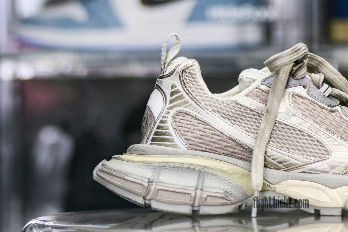 Balenciag*  3XL Sneaker 'Worn‑Out ‑ Light Beige' 
