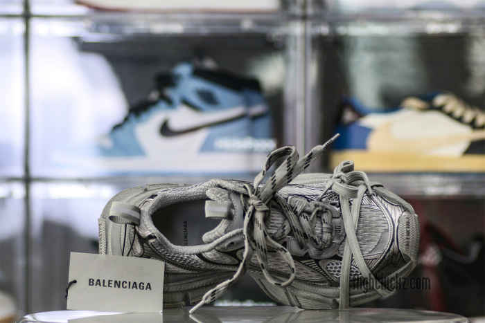 Balenciag*  3XL Sneaker 'Worn‑Out ‑ Gray' 