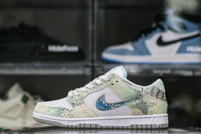 Nike Dunk Low Steam Puppet  GNY 2024