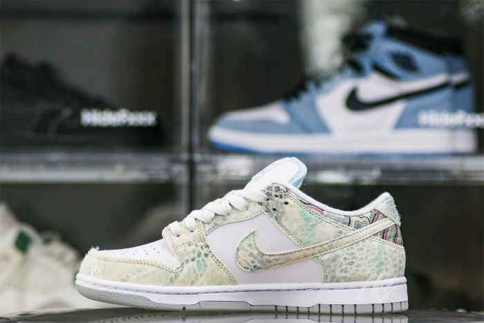 Nike Dunk Low Steam Puppet  GNY 2024