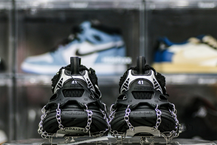 Balenciag* 3XL Ski Sneaker in Black ((Removable footwear chains) ) 