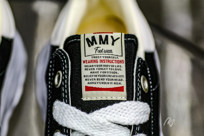 MaisOn Margiel@ Yasuhir0 Blakey OG Sole Canvas Low Black No Logo sneakers