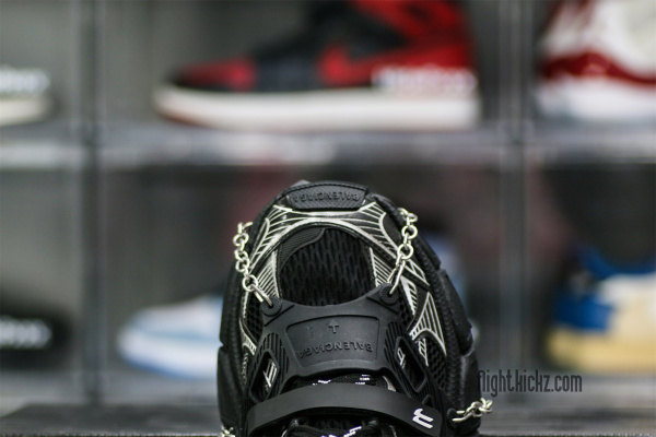 Balenciag* 3XL Ski Sneaker in Black ((Removable footwear chains) ) 