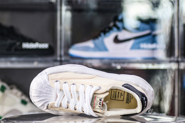 MaisOn Margiel@ Yasuhir0 OG Sole Shellcap Canvas Low-top Sneakers