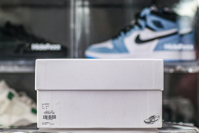 MaisOn Margiel@ Yasuhir0 chunky rubber sole white sneakers