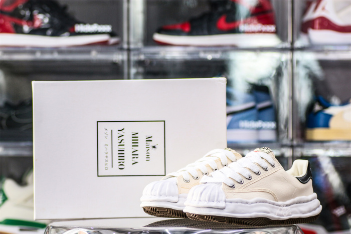 MaisOn Margiel@ Yasuhir0 OG Sole Shellcap Canvas Low-top Sneakers