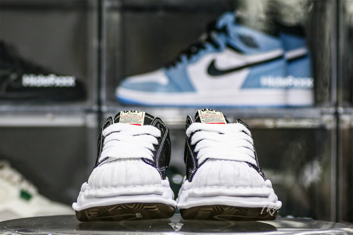 MaisOn Margiel@ Yasuhir0 Blakey low-top sneakers