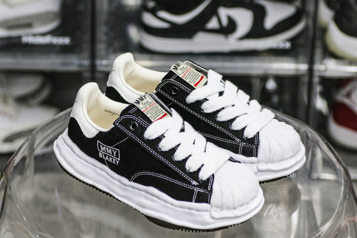 MaisOn Margiel@ Yasuhir0 Blakey low-top sneakers