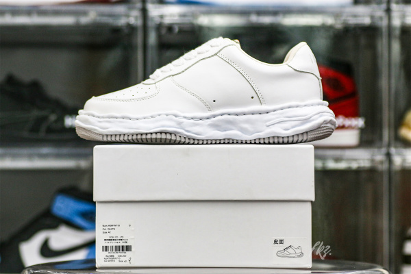 Maison Margiela Yasuhir0 perforated-detail low-top sneakers