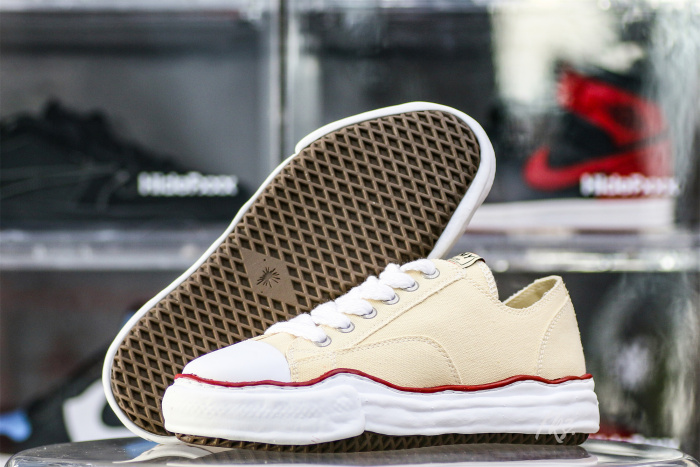 MaisOn Margiel@ Yasuhir0 Peterson Original Sole low-top sneakers