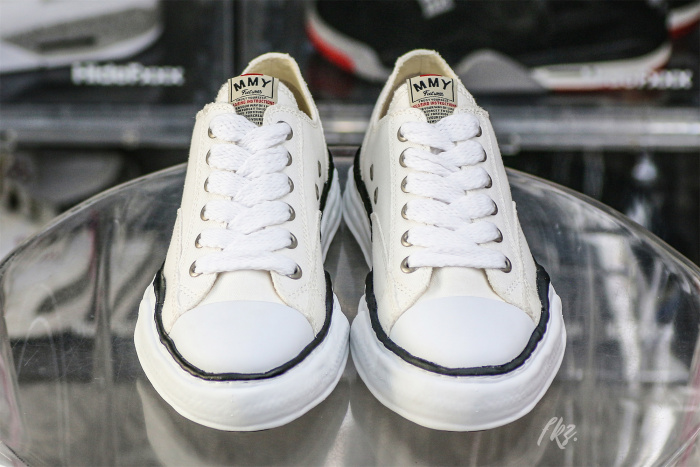 MaisOn Margiel@ Yasuhir0 Peterson 23 OG Sole sneakers