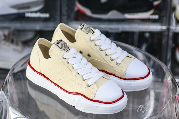 MaisOn Margiel@ Yasuhir0 Peterson Original Sole low-top sneakers