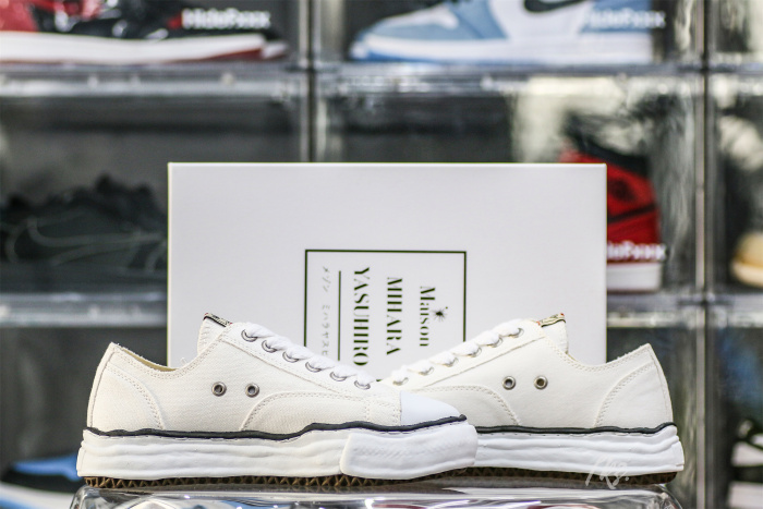 MaisOn Margiel@ Yasuhir0 Peterson 23 OG Sole sneakers