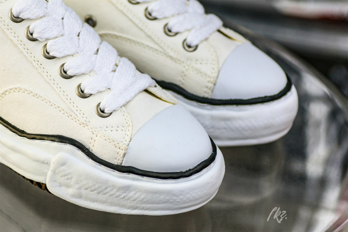 MaisOn Margiel@ Yasuhir0 Peterson 23 OG Sole sneakers