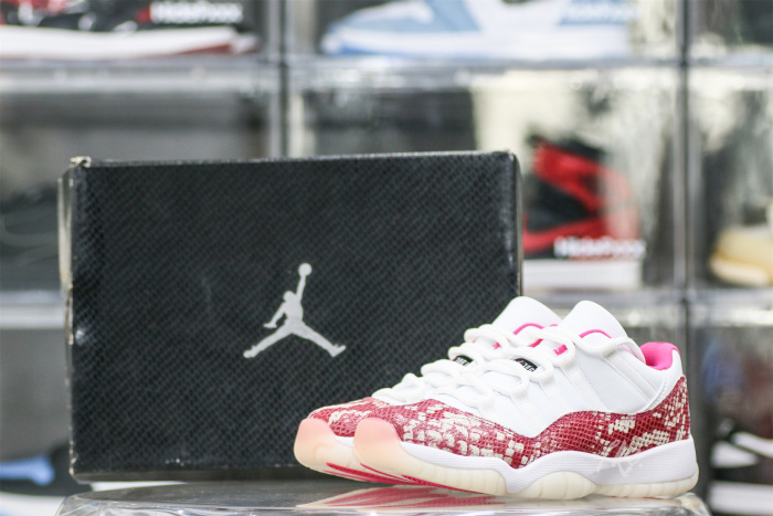 Air Jordan 11 Retro Low Pink Snakeskin (2019) (Women's)